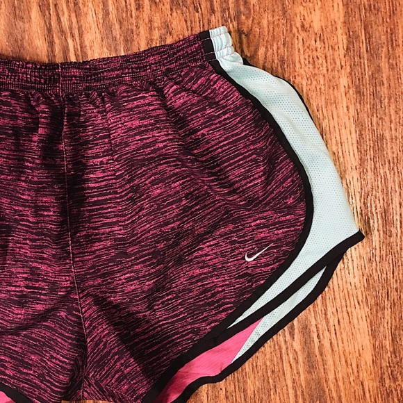 Nike Pants - Size M Nike Tempo Shorts